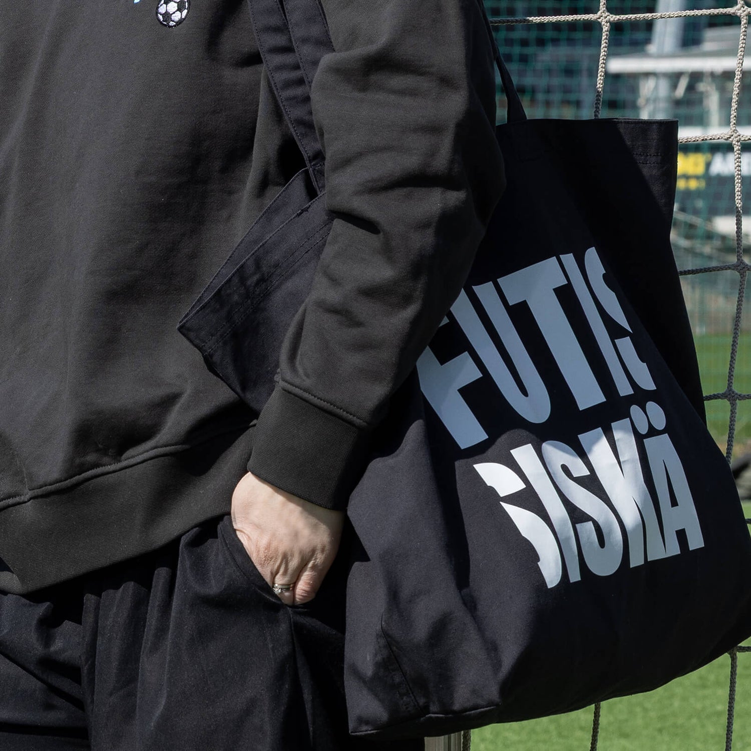 Futisiskä Shopper Bag kangaskassi, Musta