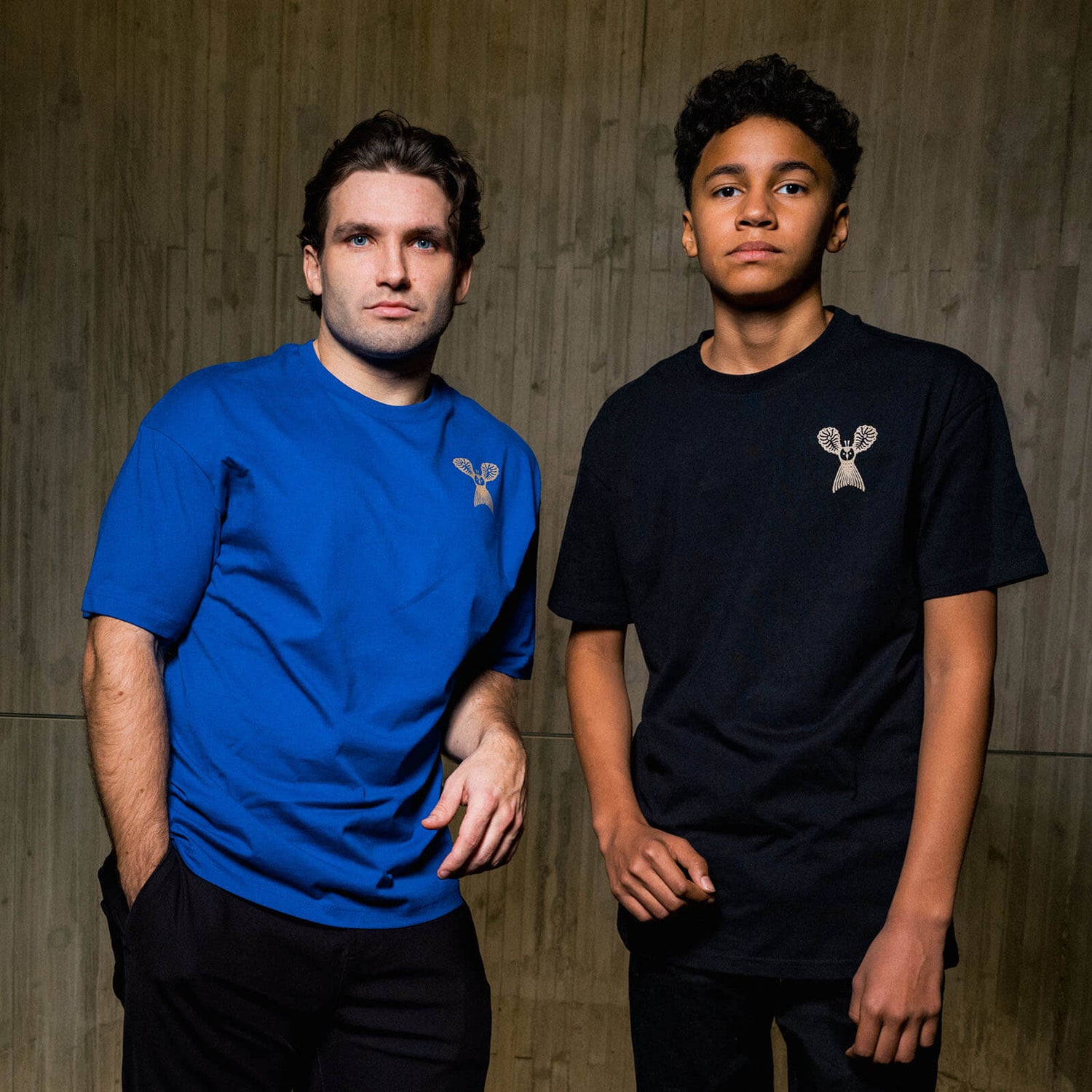 Pieni pöllö by Klaus Haapaniemi t-paita, Musta