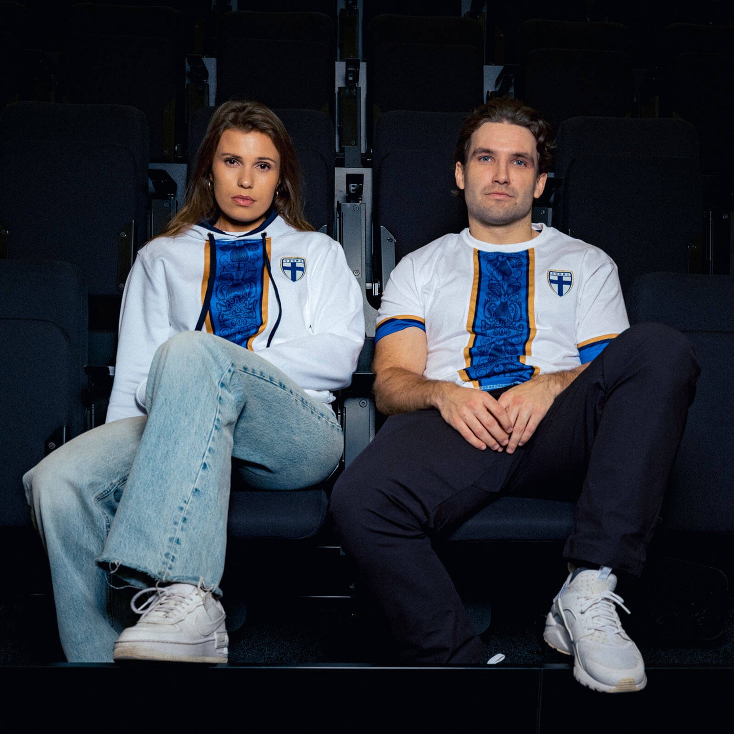 Maajoukkue huppari, By Klaus Haapaniemi